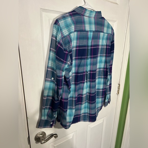 Tommy Bahama Women Plaid Roll Tab Long Sleeve Button Down Shirt Size Large. EUC. - Picture 6 of 6